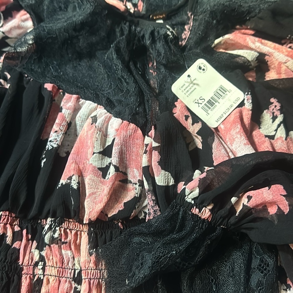 NWT 🎉🎉Host Pick‼️FREE PEOPLE DAPHNE FLORAL BLOUSE MIDNIGHT COMBO - Picture 14 of 15